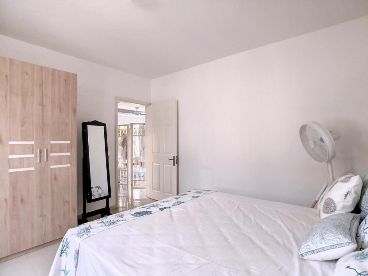 Dreamy Beach View And 5 Mins Walk To Beach - Sunset Lagoon Luxury Lodgings Flic-en-Flacq エクステリア 写真